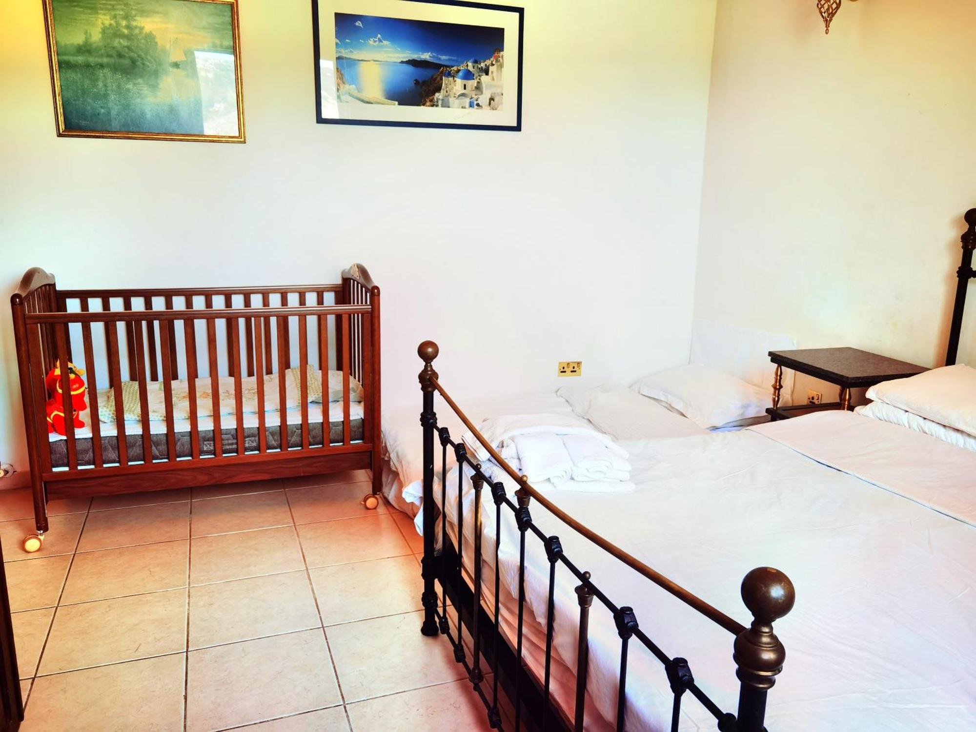 Beautiful Home Paphos Zimmer foto